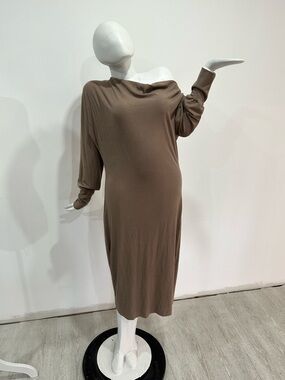 Forever 21 Taupe Off-Shoulder Long Sleeve Midi Dress